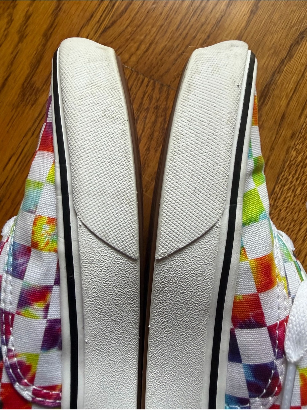 Vans Era ComfyCush Tie-Dye Checkerboard Rainbow Sneakers Women’s 7.0 Men’s 5.5 - Picture 3 of 13